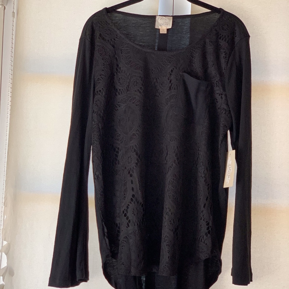 Long Sleeve Shirt with Lace and Button Down Back